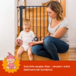 Juodi apsauginiai varteliai padeda sukurti saugią erdvę vaikų žaidimams ir tyrinėjimui.